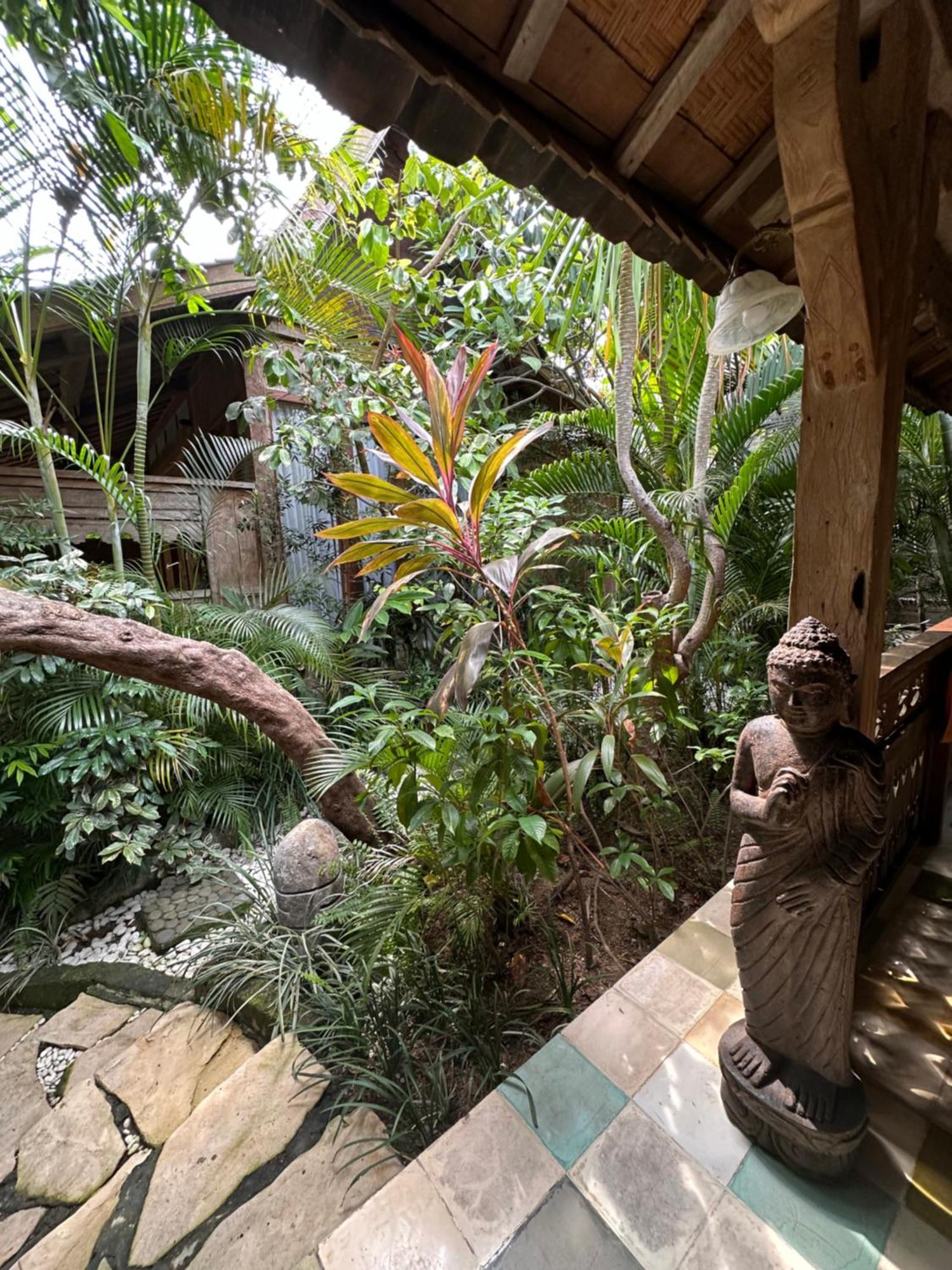 Umakayu Joglo Villa Canggu - Boutique Hotel Esterno foto