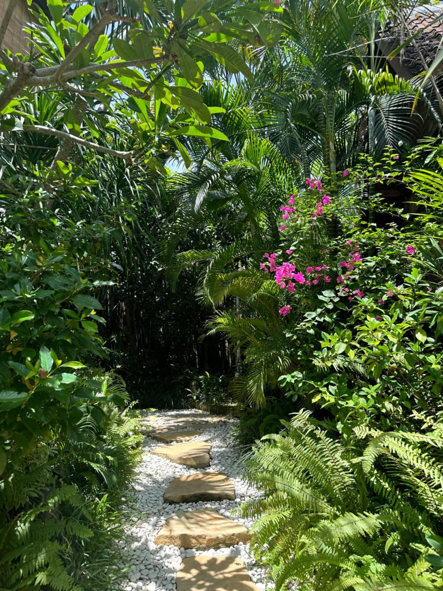 Umakayu Joglo Villa Canggu - Boutique Hotel Esterno foto
