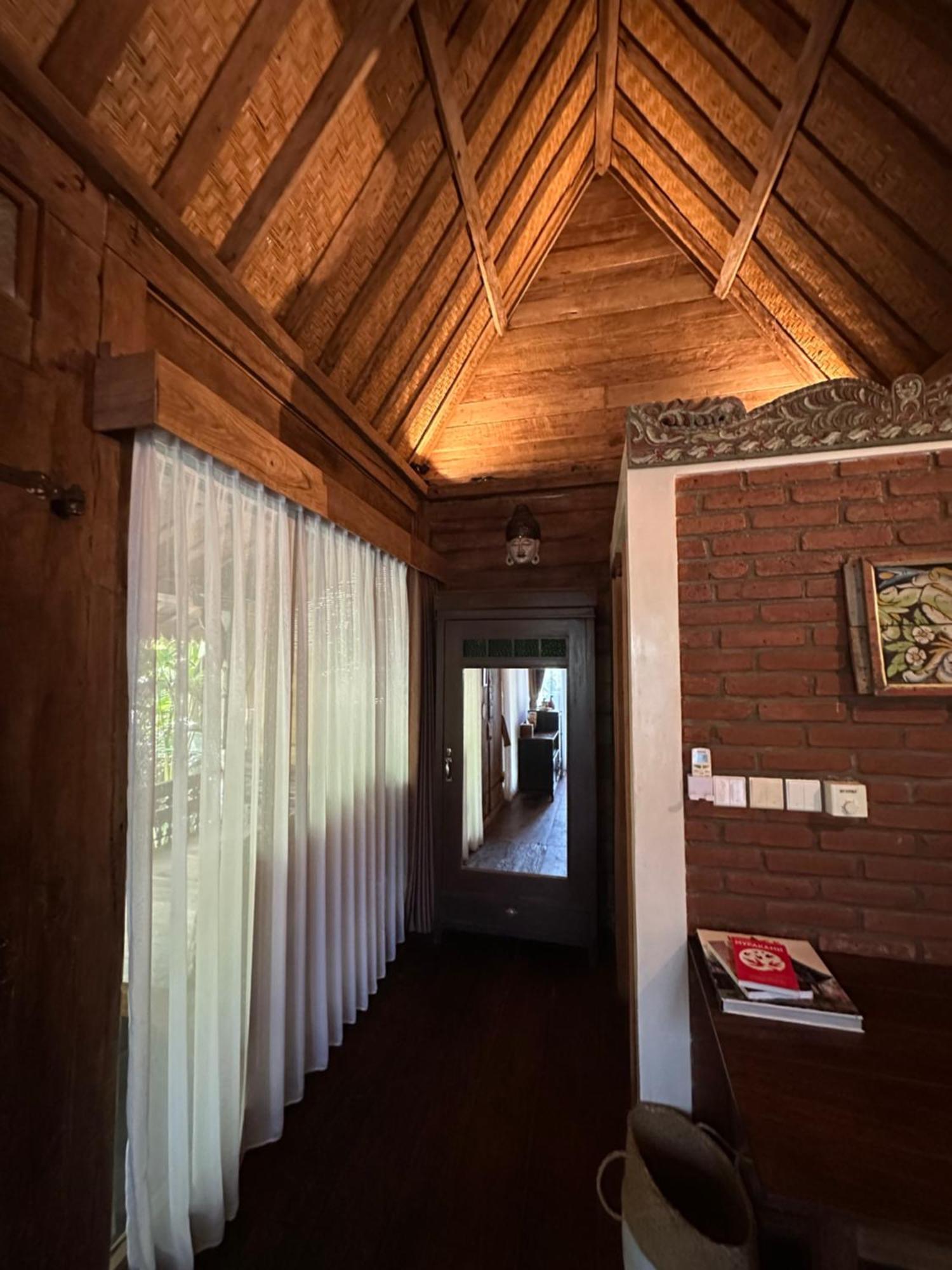 Umakayu Joglo Villa Canggu - Boutique Hotel Esterno foto