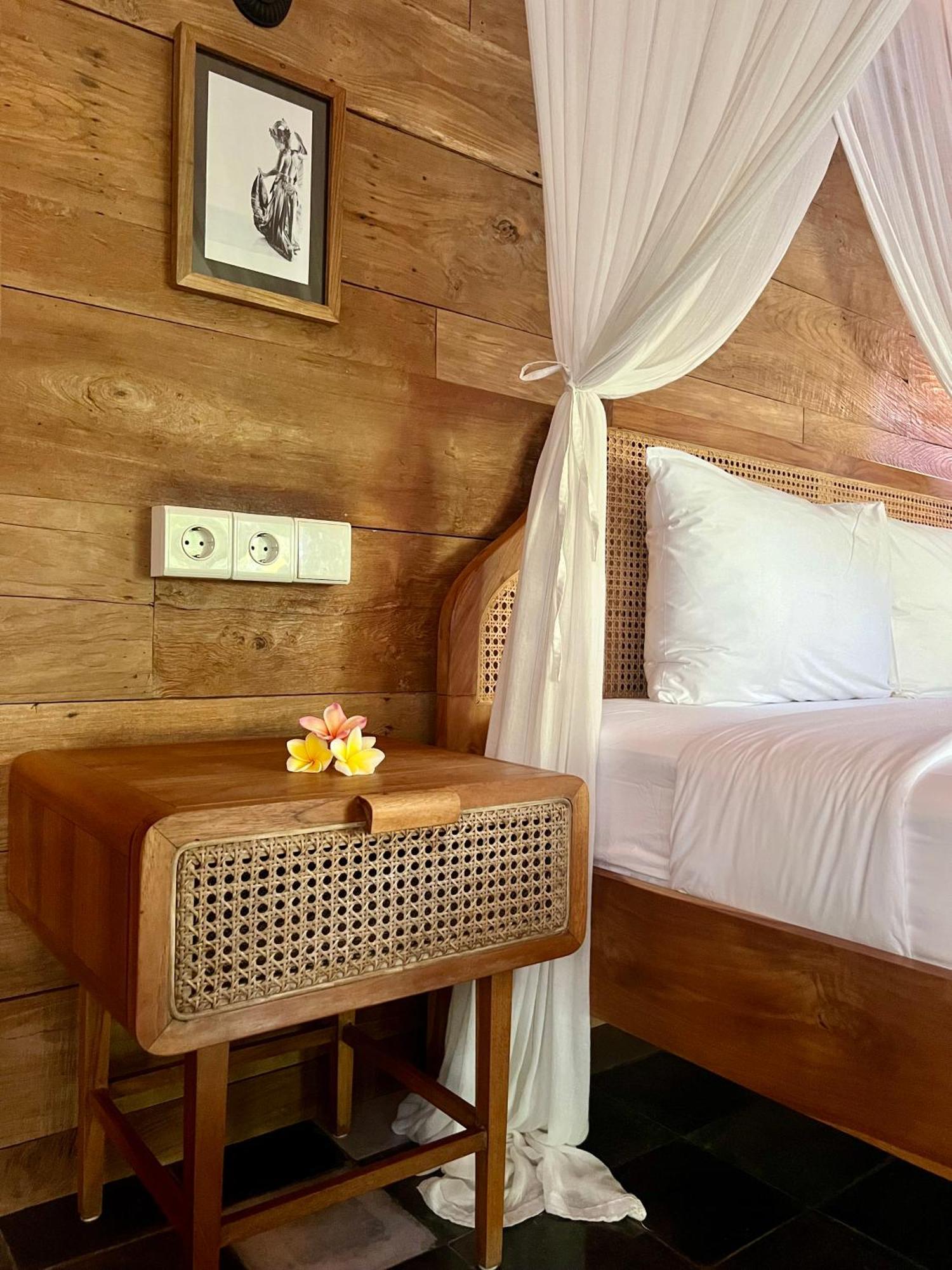 Umakayu Joglo Villa Canggu - Boutique Hotel Esterno foto