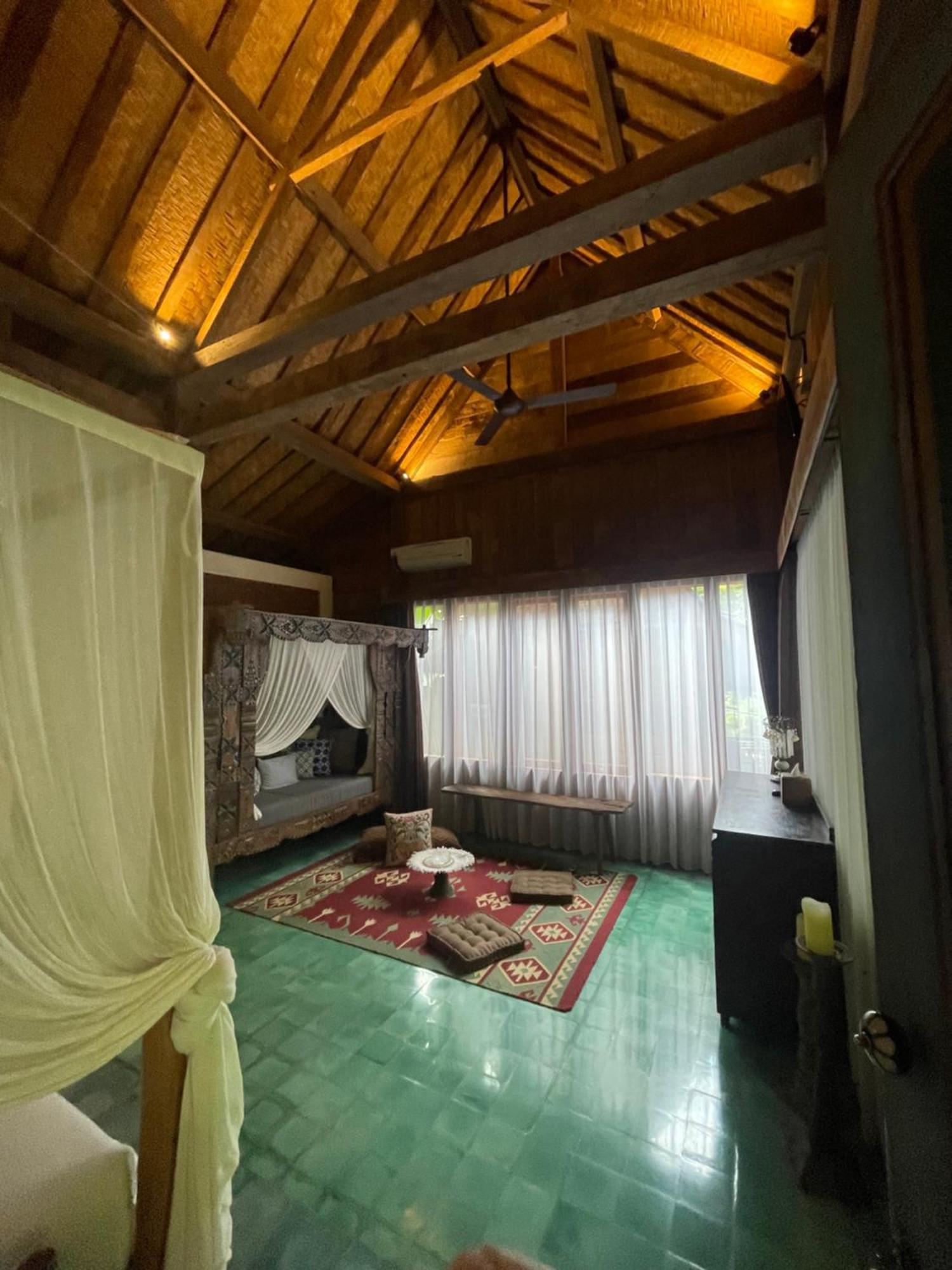 Umakayu Joglo Villa Canggu - Boutique Hotel Esterno foto
