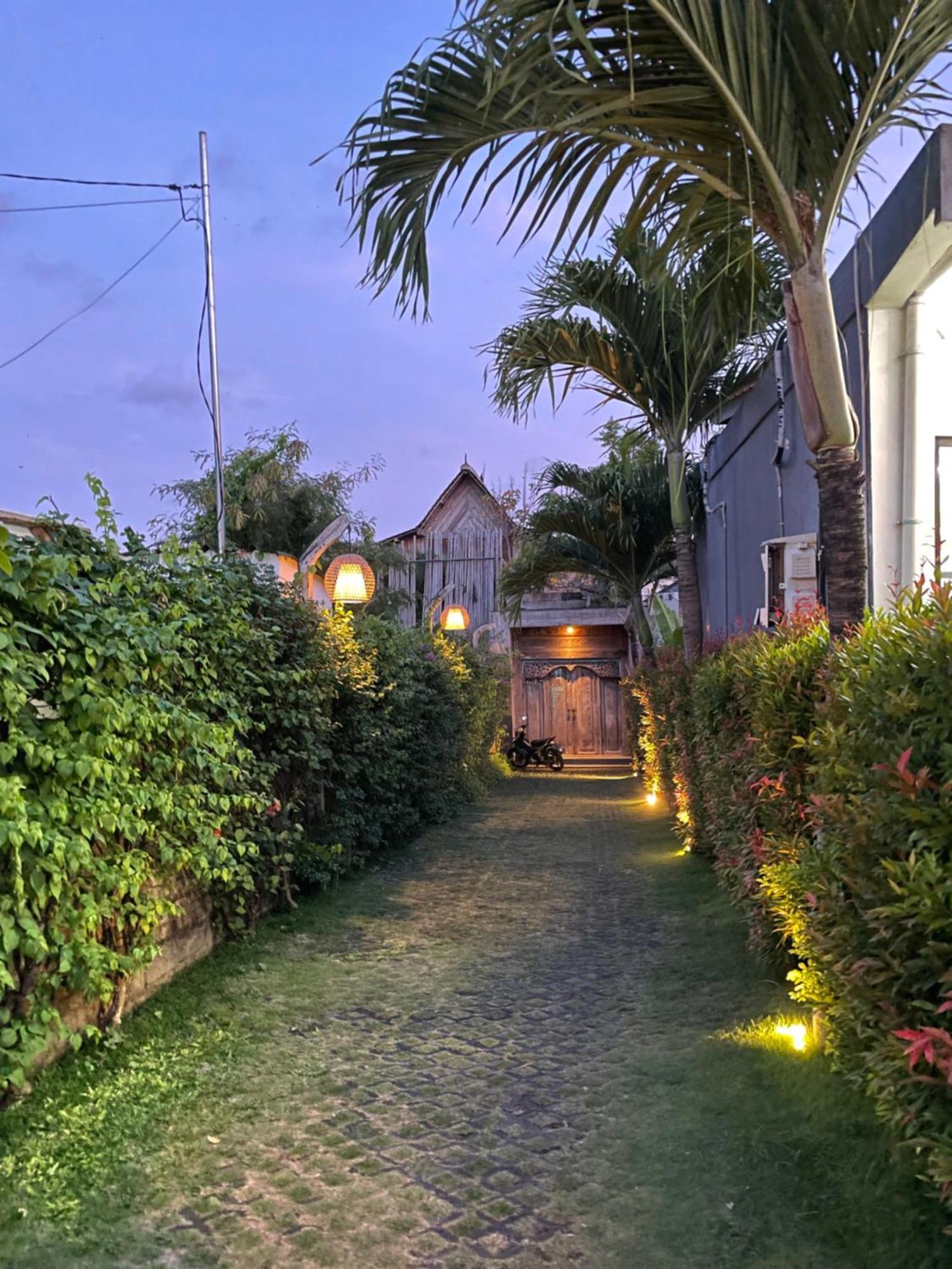 Umakayu Joglo Villa Canggu - Boutique Hotel Esterno foto